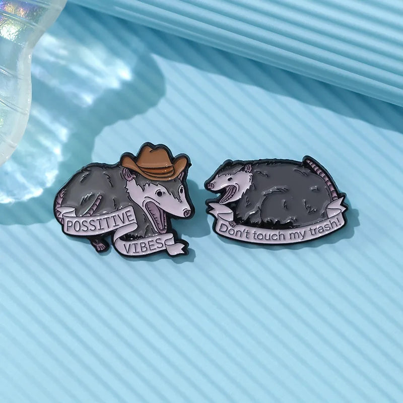 Funny Animals Enamel Pins Mouse Cartoon Rat Lapel Badges Pin Brooches Protection Environment Jewelry Gift for Friends Wholesale Kawaii Side