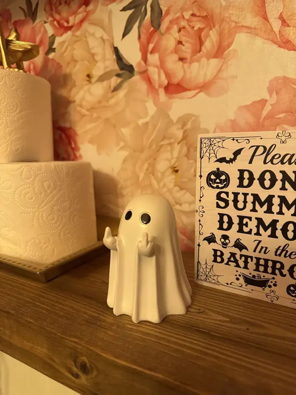 π Halloween Spooky Ghost Figure