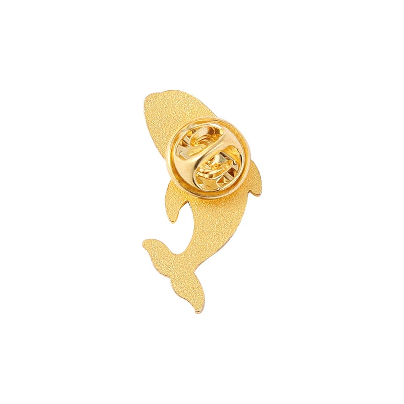 Sea Whale Series Enamel Pin Cartoon Blue Animals Badges Metal Women Brooch Jewelry Accessories Clothes Bag Lapel Pins Gift Kawaii Side