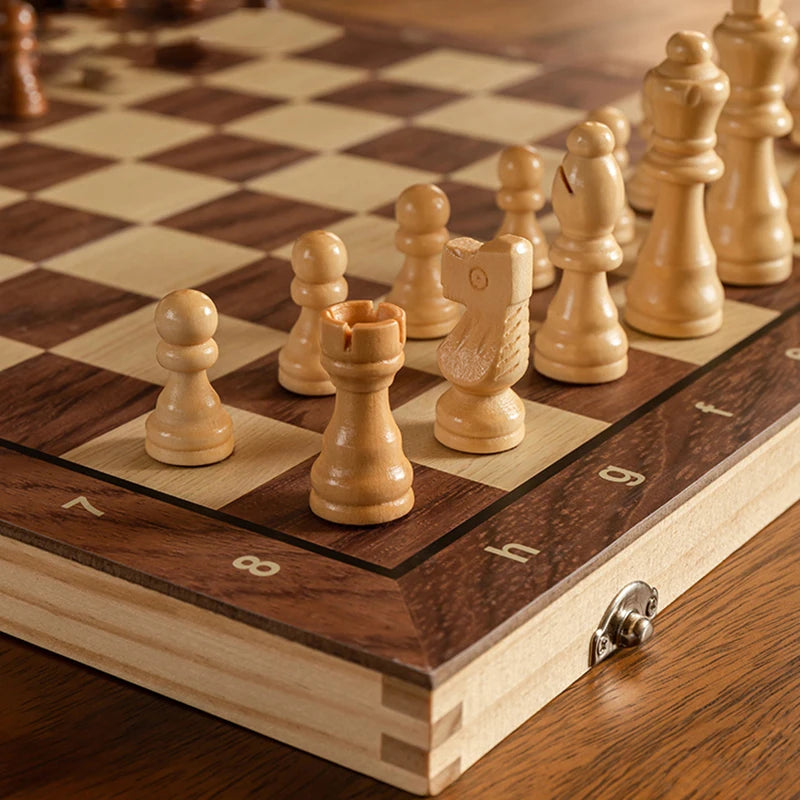 Chess Set - Magnetic Foldable Portable Solid Wood Chess Board Kawaii Side