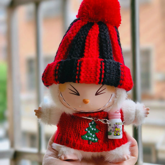 Cozy Xmas Outfit (Labubu Not Included)