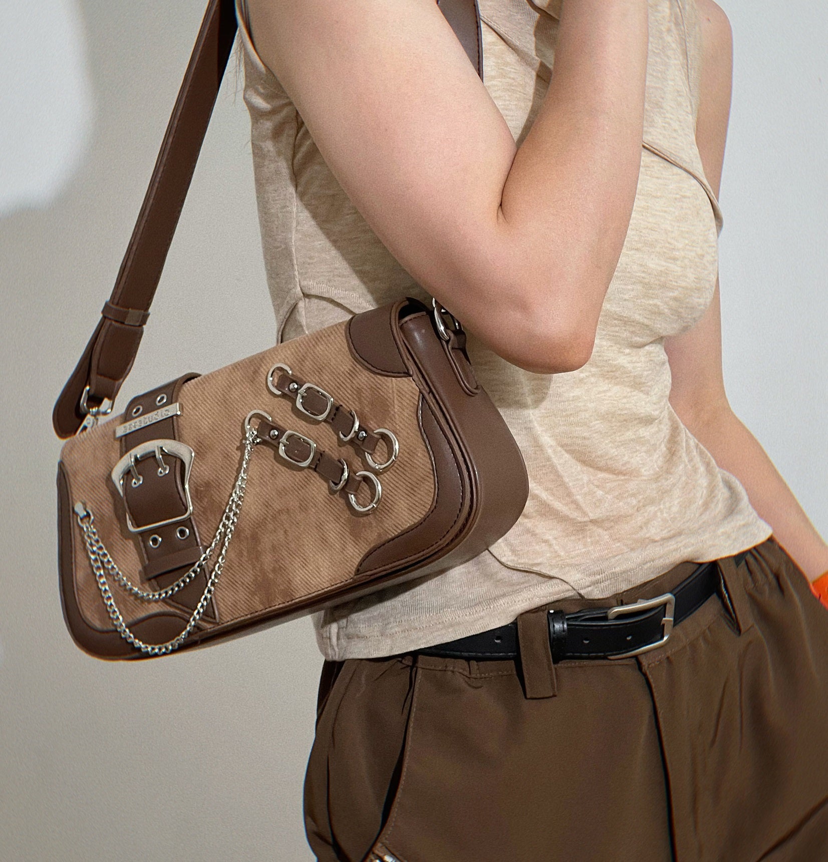 Retro Grunge Industrial Brown Leather Strap Shoulder Bag Kawaii Side