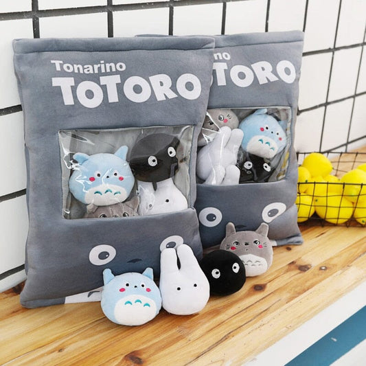 Pelúcia Pacote de Guloseimas Totoro e Amigos Ghibli Kawaii Pelúcias GatoGeek